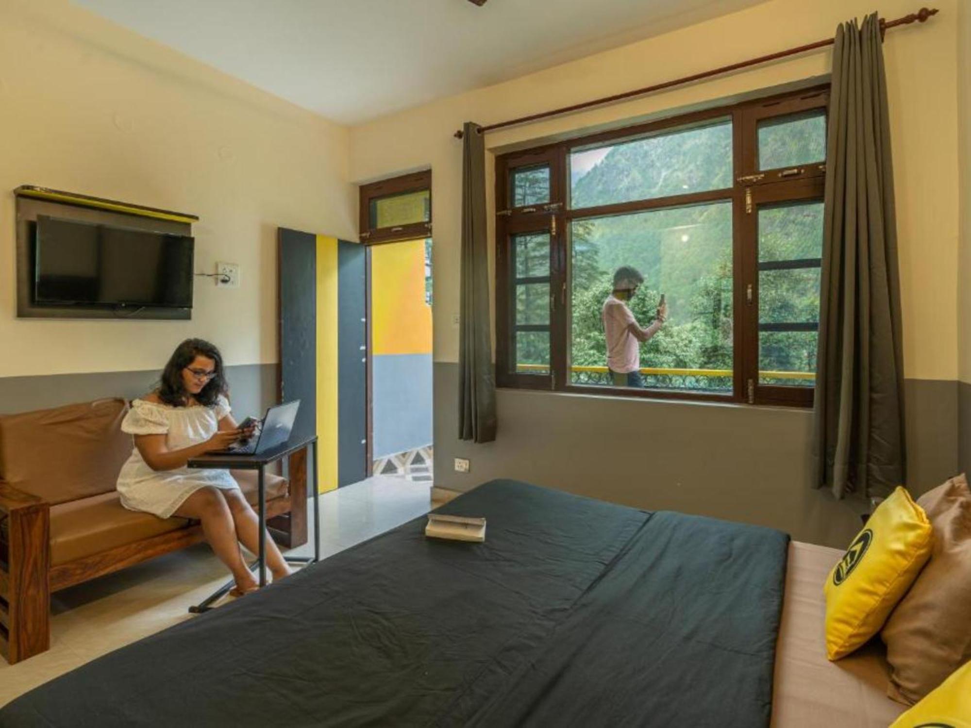 The Hosteller Kasol Room photo