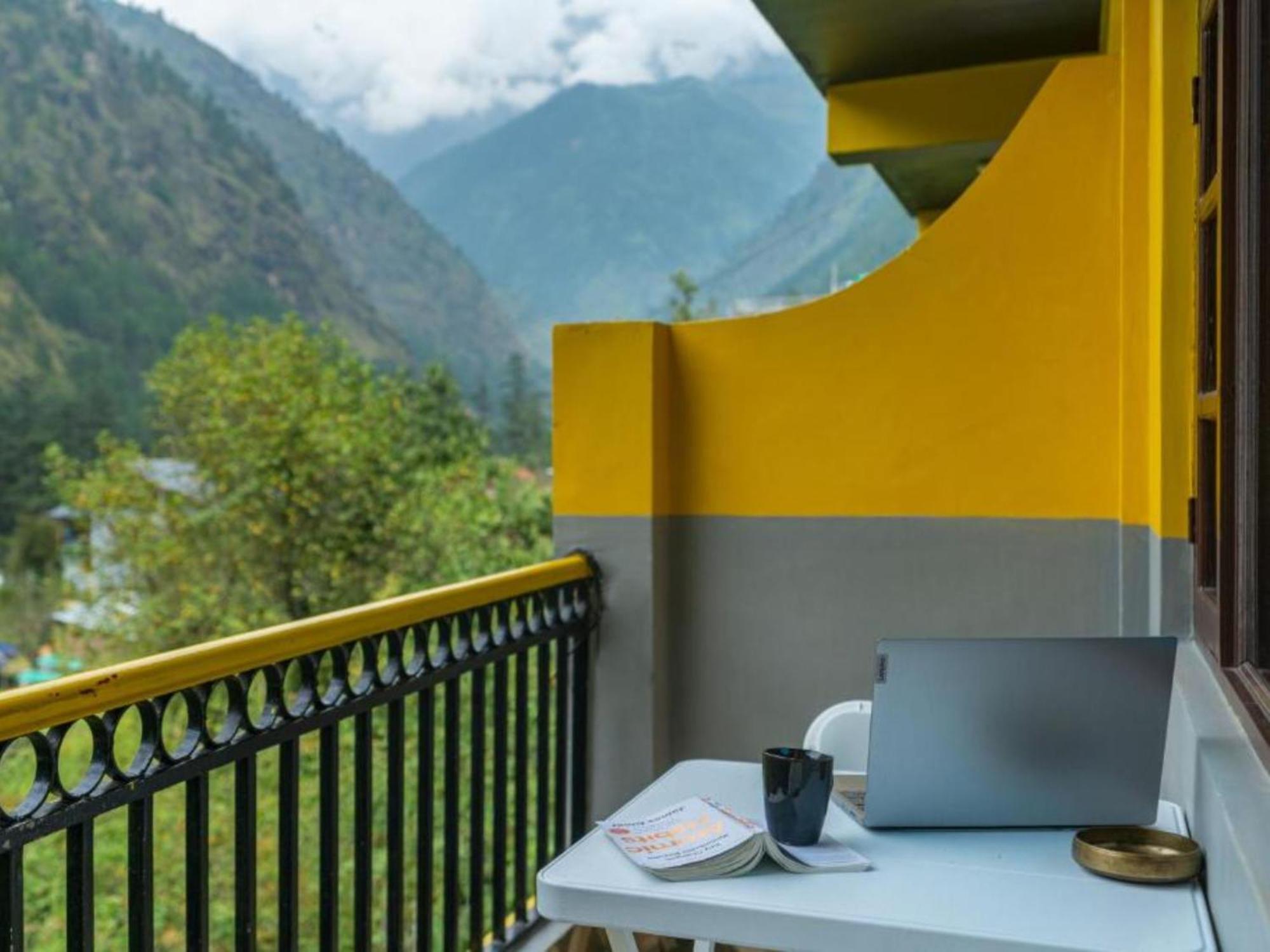 The Hosteller Kasol Room photo